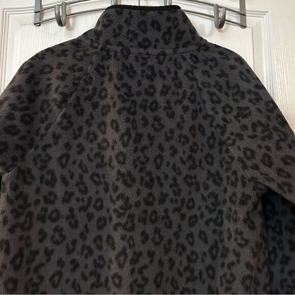 J Crew Quilted Button-Neck Sherpa fleece‎ Tunic Medium black gray Leopard BA200 - Picture 5 of 16